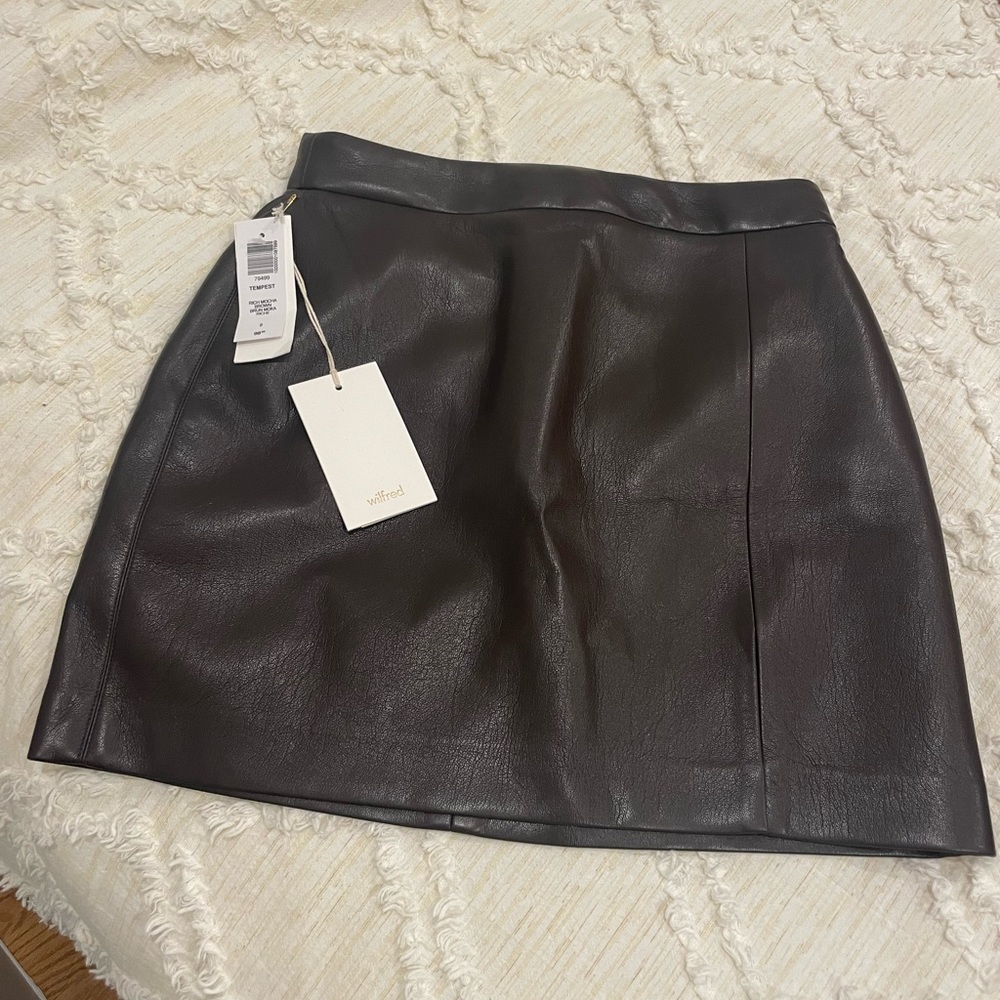 Aritzia dark chocolate leather skirt